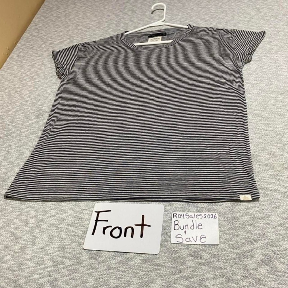 PrAna white and black horizontal striped T-Shirt women L. SKU-C137